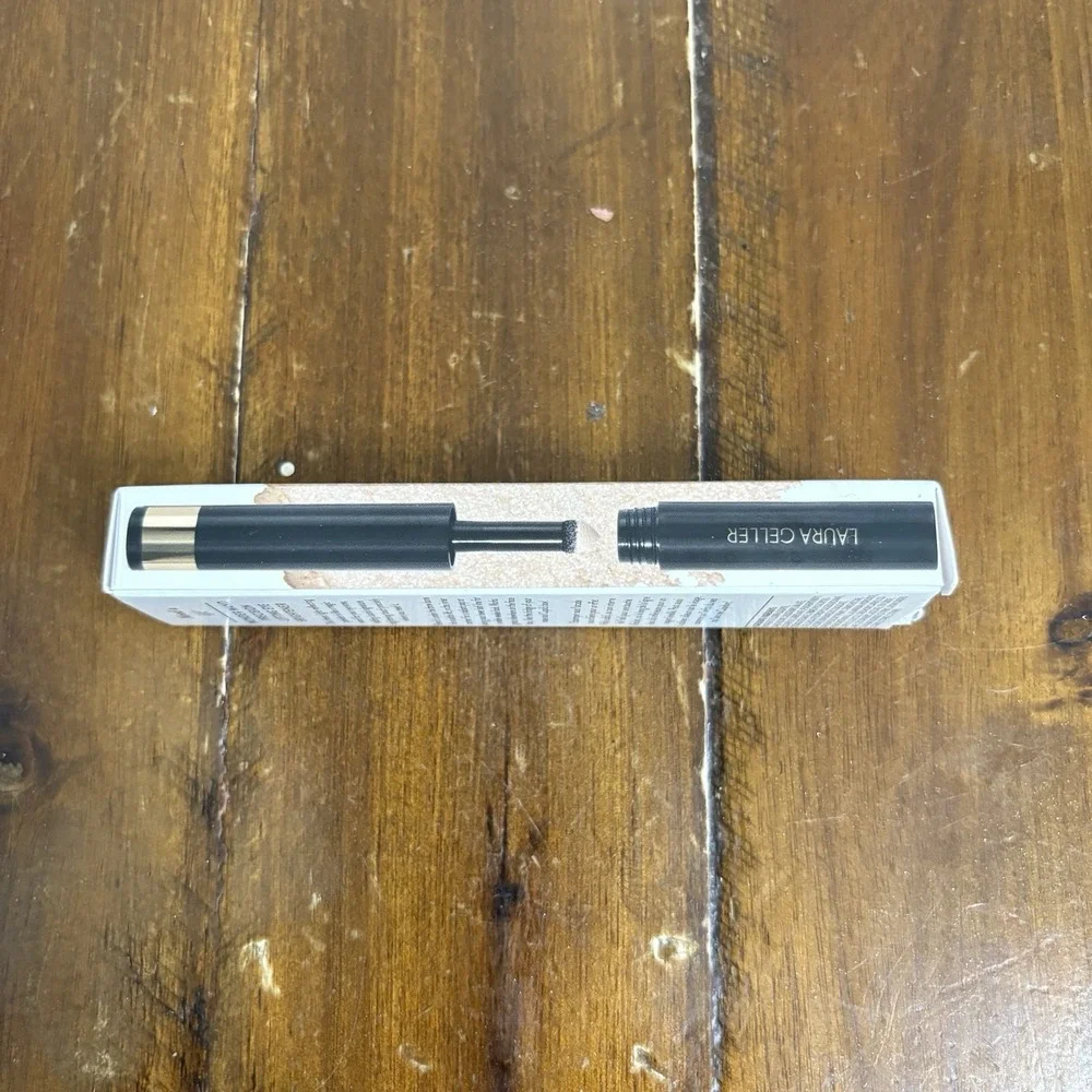 Laura Geller Wonder Wand Precision Lifting Eye Brightener Illuminating